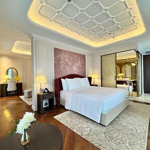 Golden Imperial Hotel
